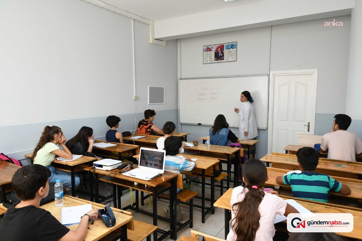 İzmir'de KARBEM öğrencileri LGS'de yüzde 95,7 başarı elde etti