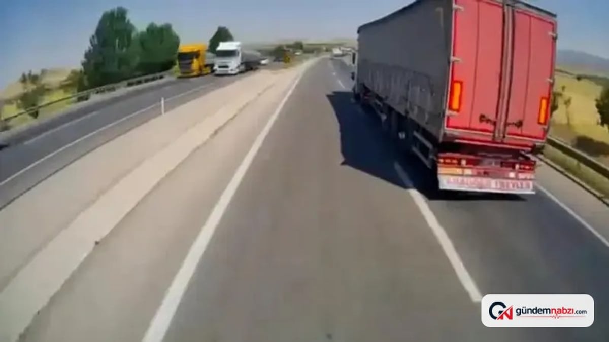 Freni boşalan TIR, karşı yöne geçerek 4 araca çarptı
