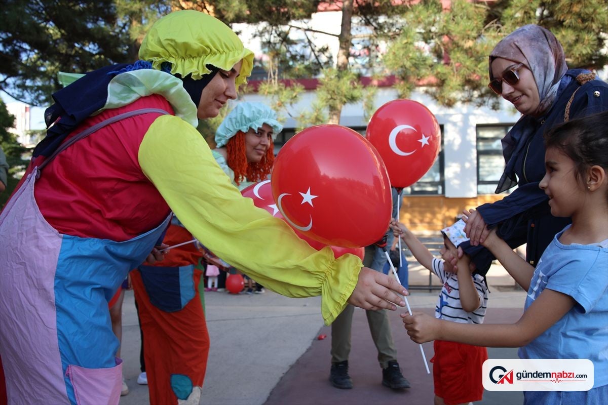 Tokat belediyesi'nin düzenlediği mahalle şenlikleri 15 bin çocuğa ulaştı