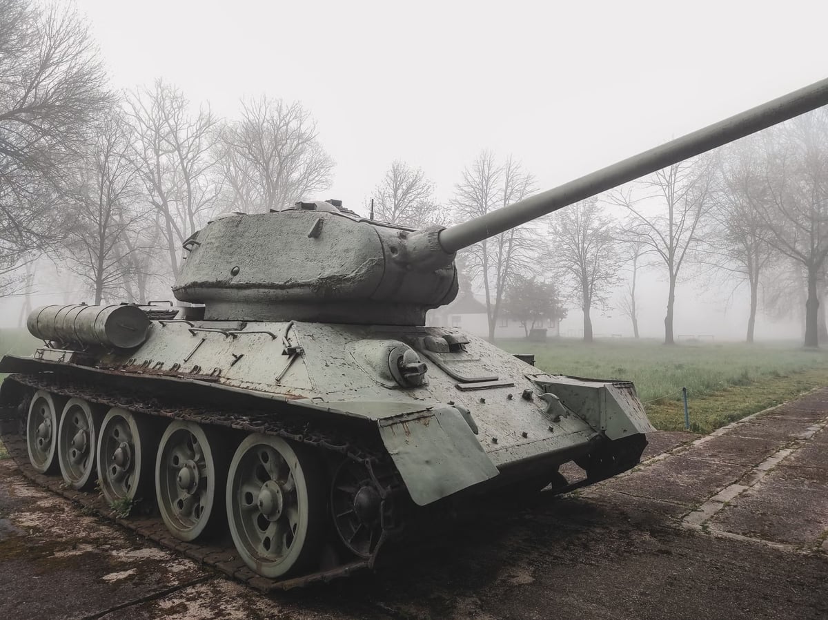 Rusya, FPV İHA'larla donatılmış tankları kullanmayı düşünüyor