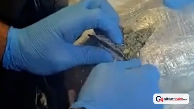 Van'da 48 kilo esrar ve 1200 litre kaçak akaryakıt ele geçirildi