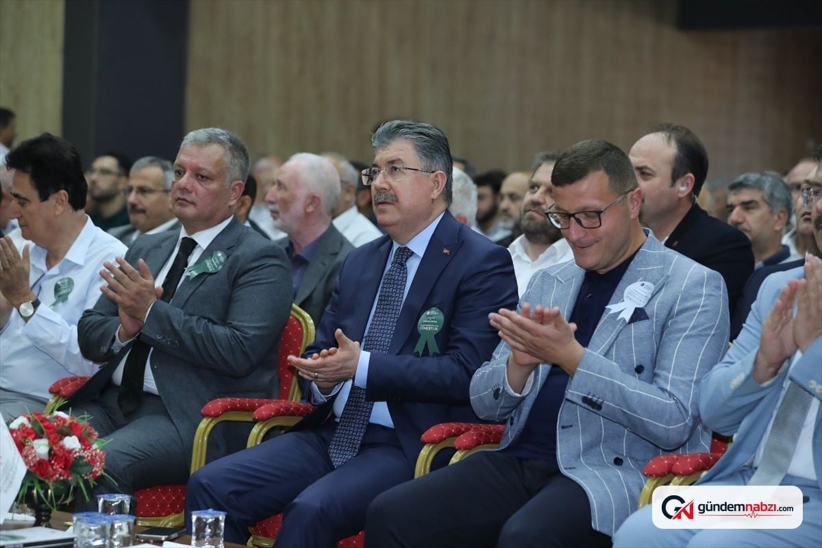 Eskişehir'de Mevlid-i Nebi Haftası konferansı düzenlendi