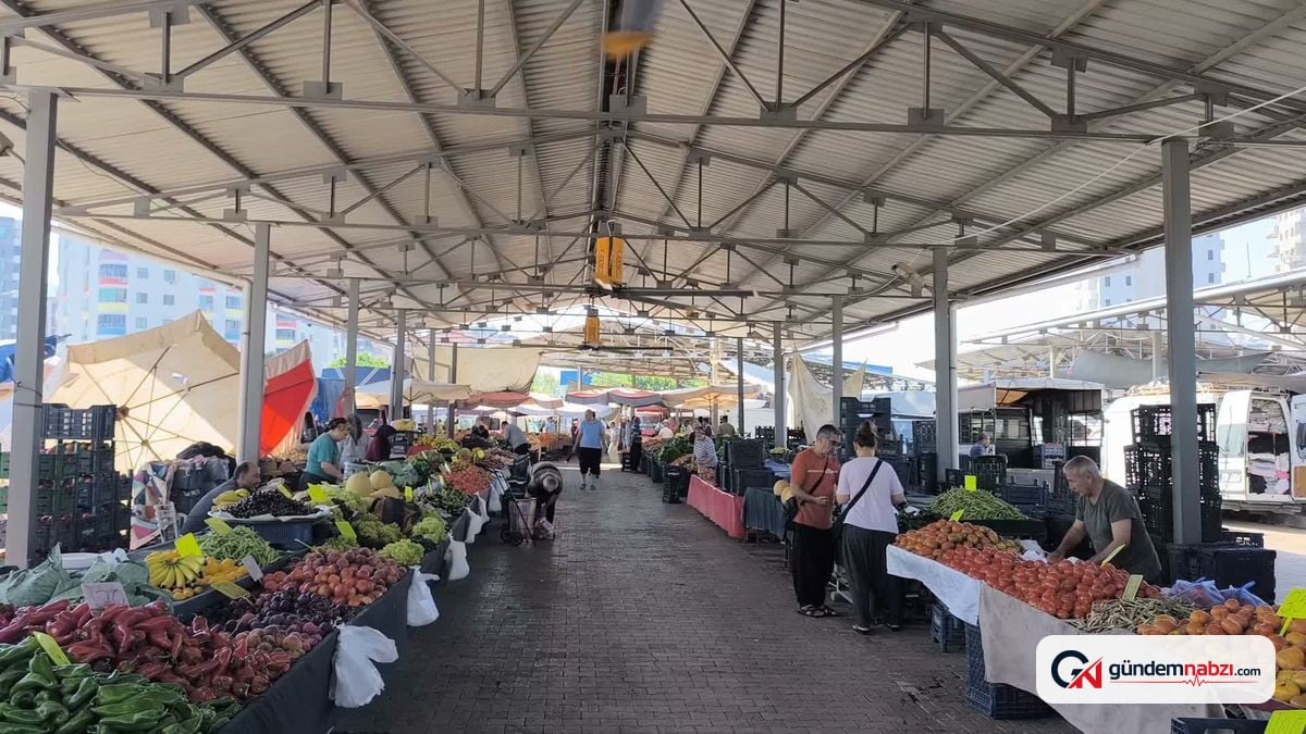 Adana'da emekliler geçim sıkıntısı nedeniyle ek iş yapıyor