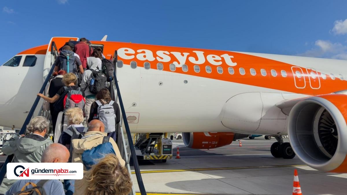 EasyJet, ABD'li Apollo'nun 5,7 milyar sterlinlik teklifini kabul etti