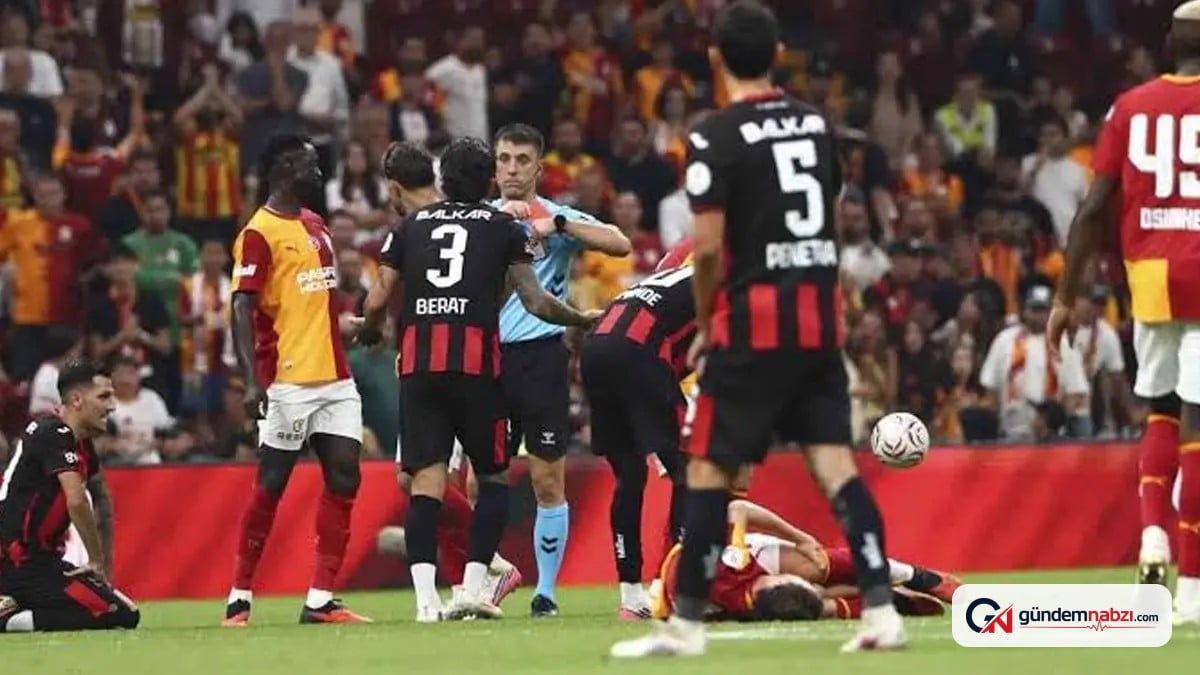 Süper Lig'de sezonun ilk kırmızı kartı Alexandros Kyziridis'e verildi