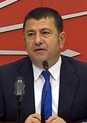 Veli Ağbaba'nın çalışma arkadaşlarına soruşturma