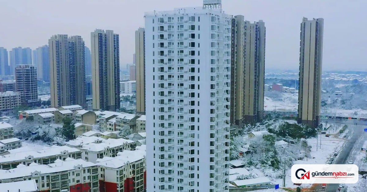 5 günde 26 katlı konut kulesi tamamlandı