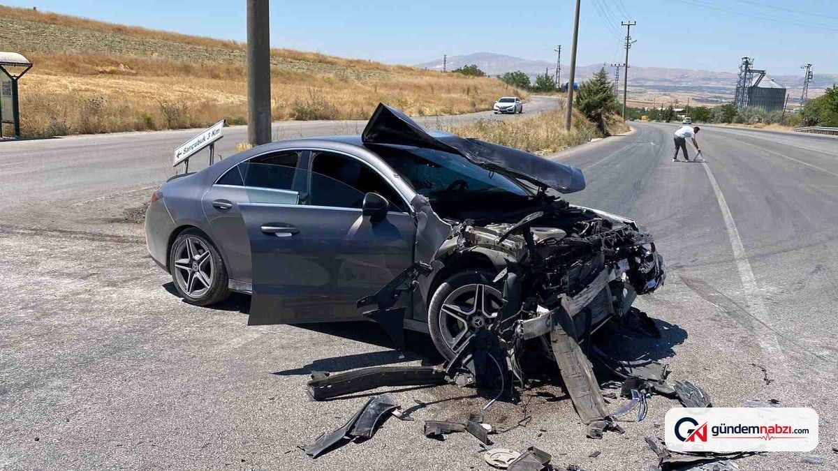 Elazığ’da trafik kazası: 6 kişi yaralandı