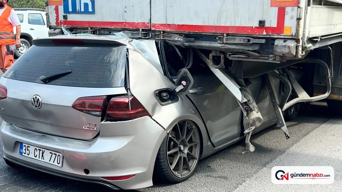 İzmir-Aydın karayolunda tır'a çarpan otomobilin sürücüsü hayatını kaybetti