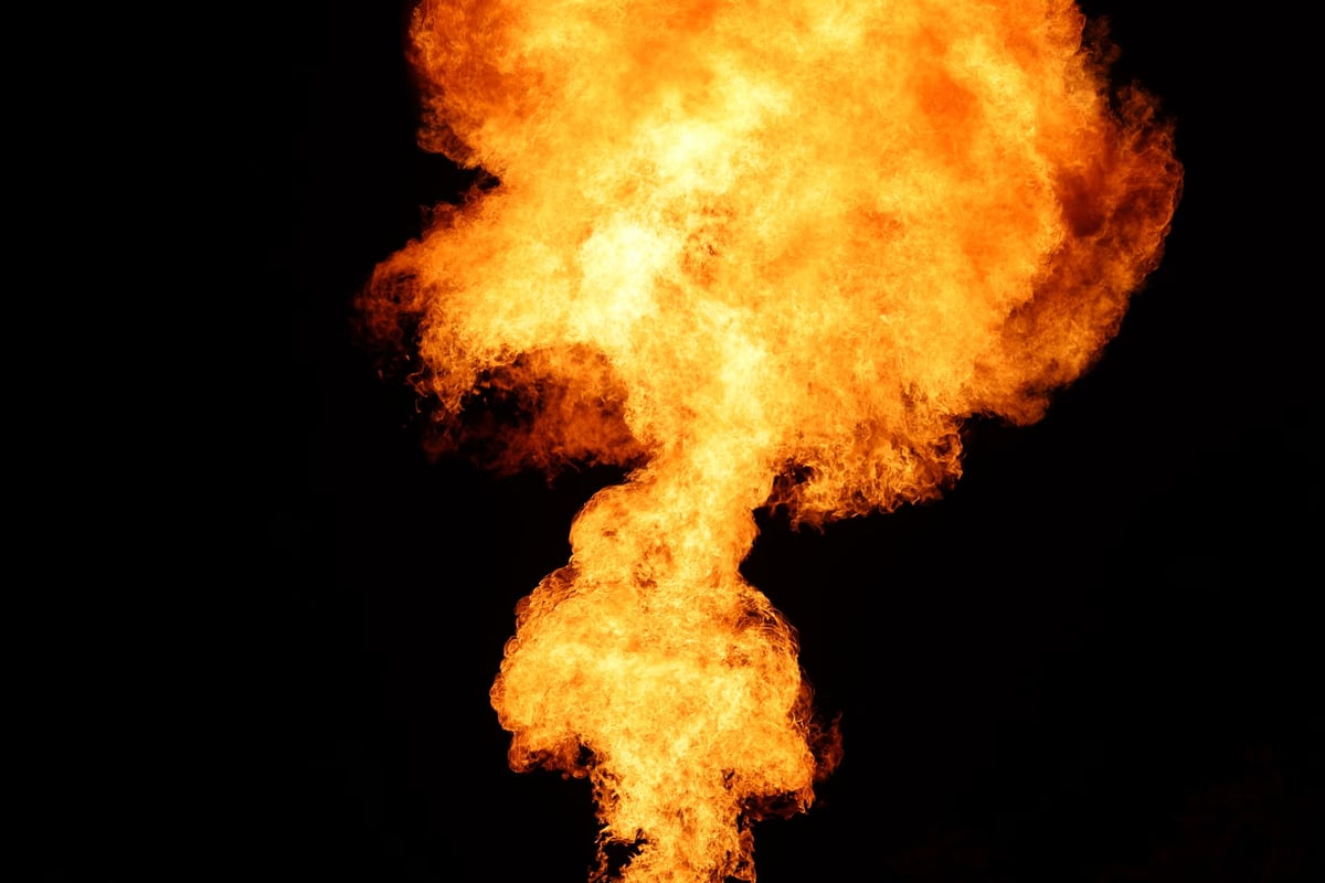 Libya'da petrol deposunda yangın çıktı