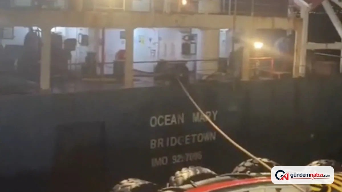 Çanakkale Boğazı'nda gemi arızası: Ocean Mary durduruldu
