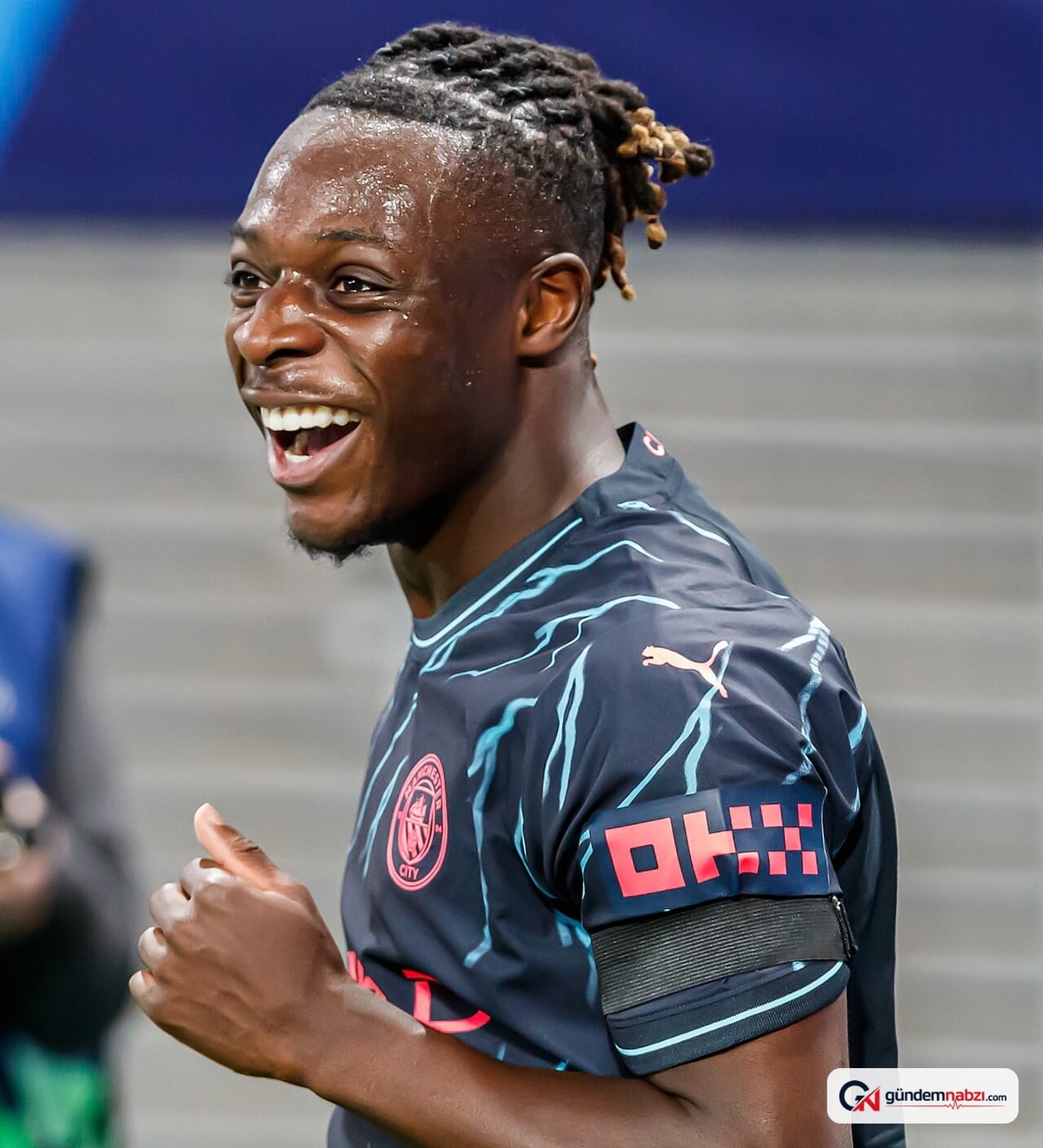 Manchester City, Jeremy Doku ile 5 yıllık sözleşme imzaladı