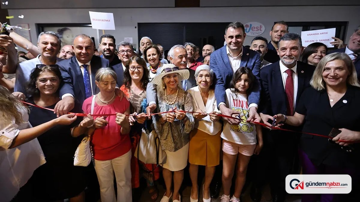 YENİ Parti'nin Narlıdere İlçe Başkanlığı binası açıldı