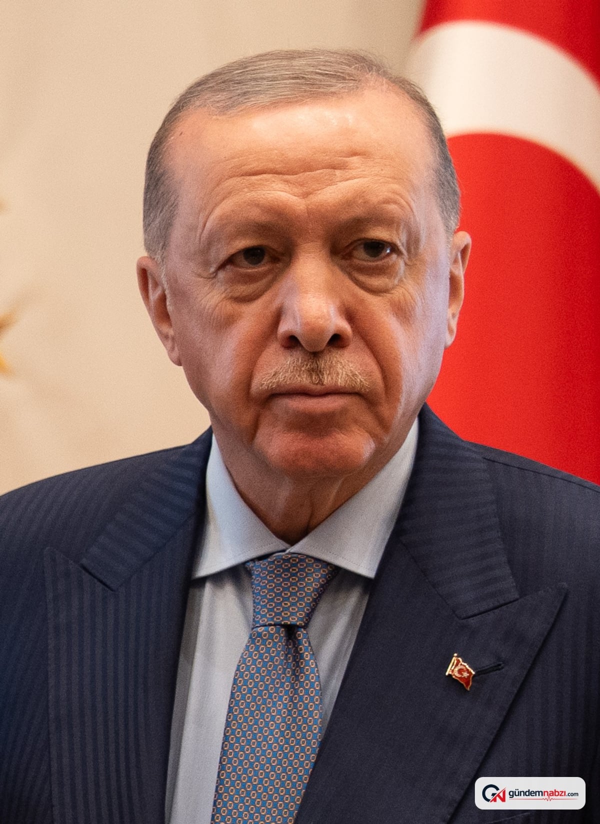 Erdoğan'ın masasındaki anketin ayrıntıları: AKP ve Yeni Parti oy farkı