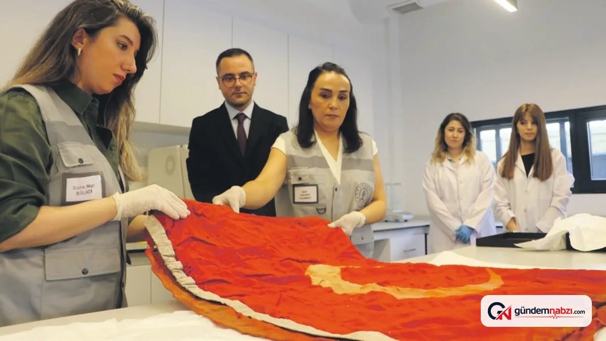 Şanlı bayrak usta ellere emanet