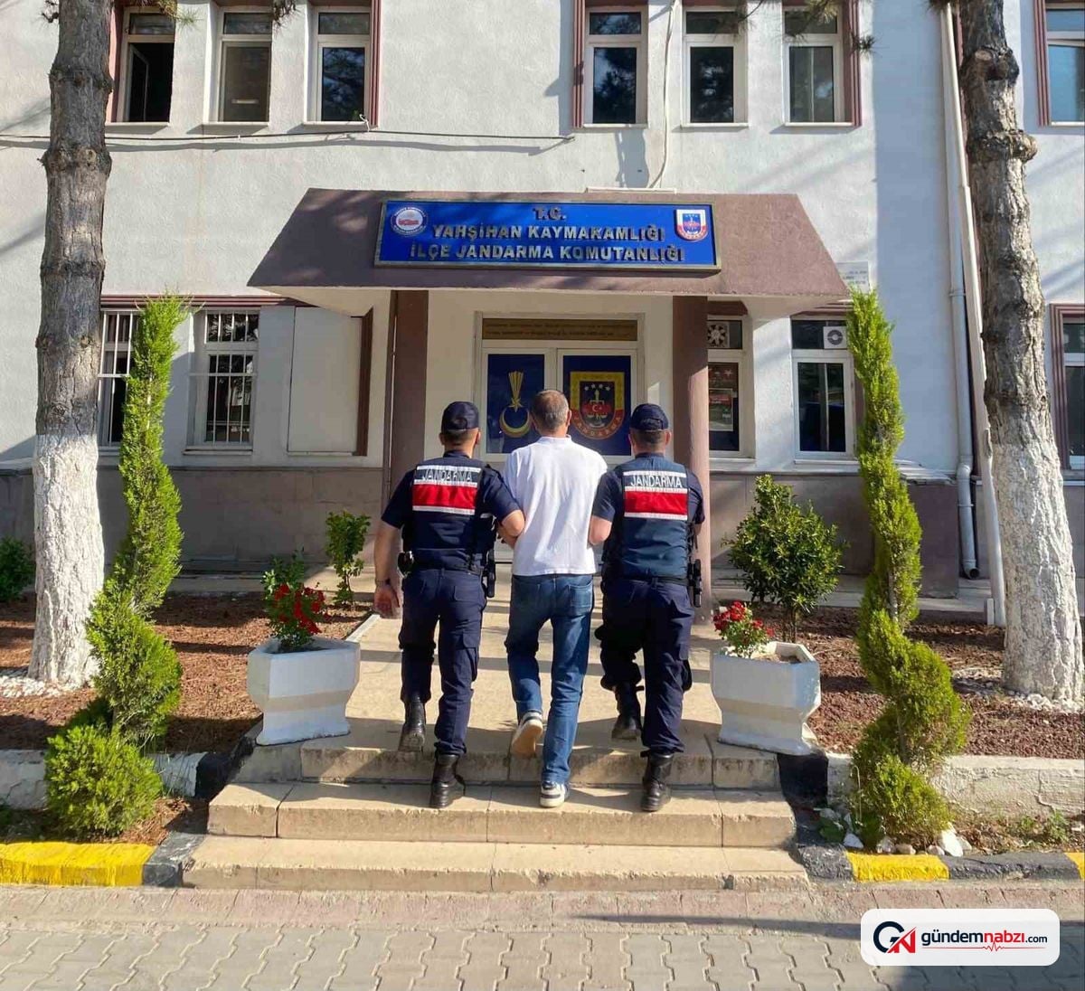 Kırıkkale'de 2 hükümlü jandarma operasyonuyla yakalandı