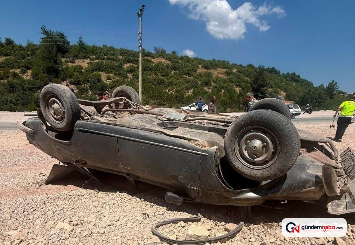 Gördes'te trafik kazasında 3 kişi yaralandı