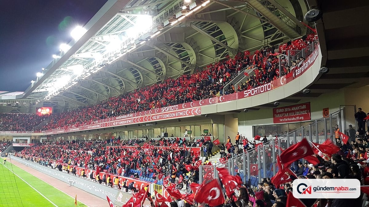 Başakşehir Kasımpaşa derbisinde flaş istatistik: Son 10 maçta 9 galibiyet