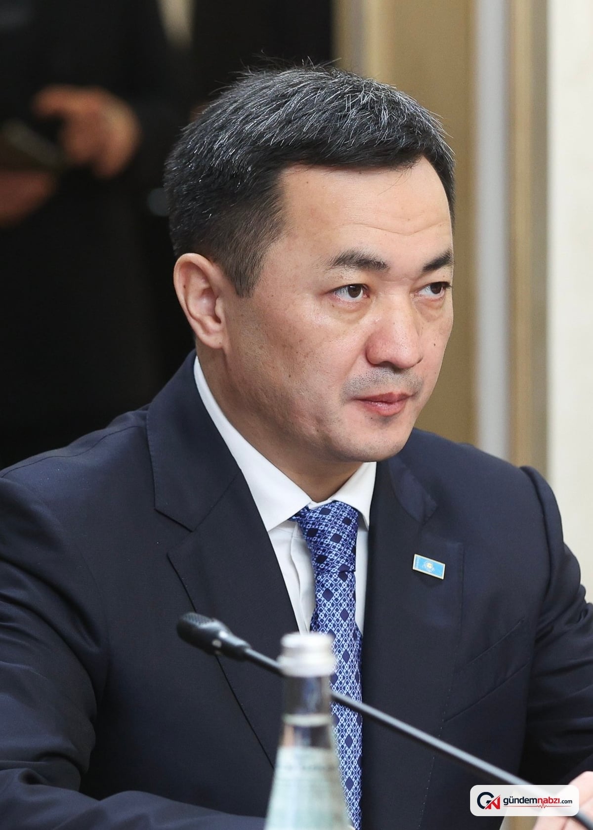 Kazakistan parlamentosu Aibek Dadebai'yi başkan seçti