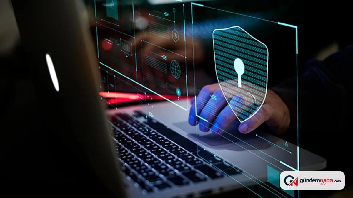 Dolandırıcılar sahte e-postalarla virüs yüklüyor