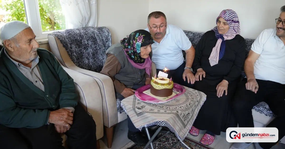 Atiye nine 100 yaşına girdi