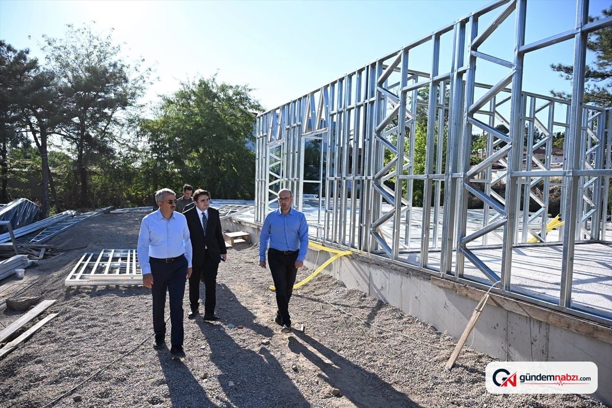 Edirne'de Yıldırım Mahalle evi inşaatı devam ediyor