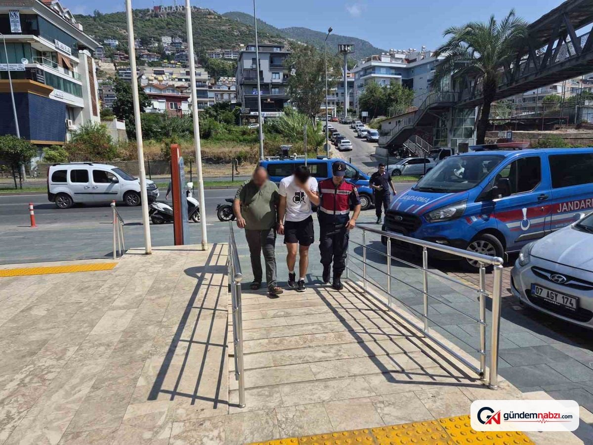 Antalya Alanya'da uyuşturucu operasyonu düzenlendi, 2 kişi tutuklandı