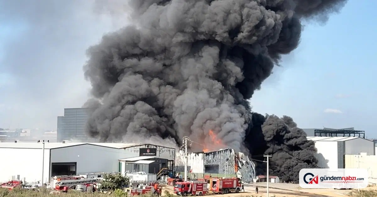 Kocaeli Gebze'de kimya fabrikasında yangın: İki işçi yaralandı