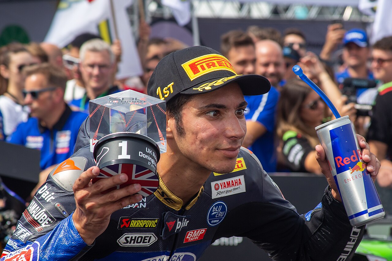 Toprak Razgatlıoğlu: MotoGP'de Elim kolum bağlı, hiçbir şey yapamıyorum