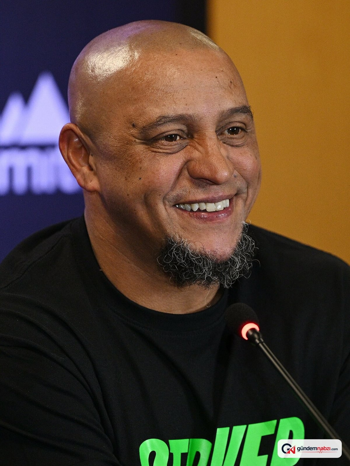 Roberto Carlos, Brezilya'da Müslüman oldu