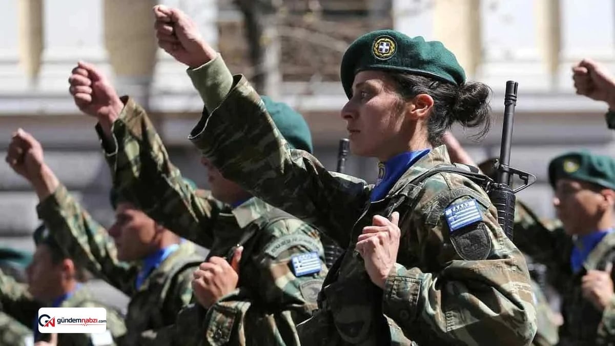 Yunanistan'da askerlik süresi 9 aya indi
