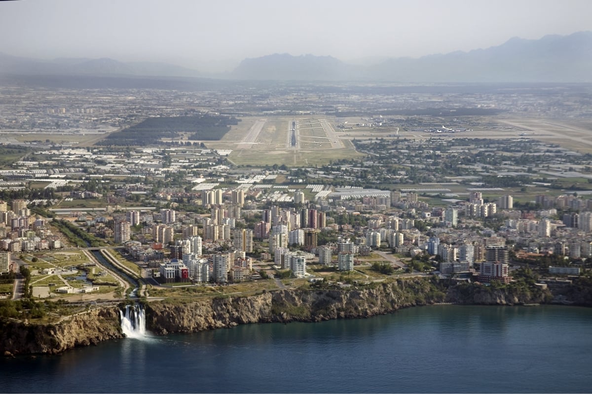 Havalimanlarındaki yatırımlar Antalya turizmine güç katacak