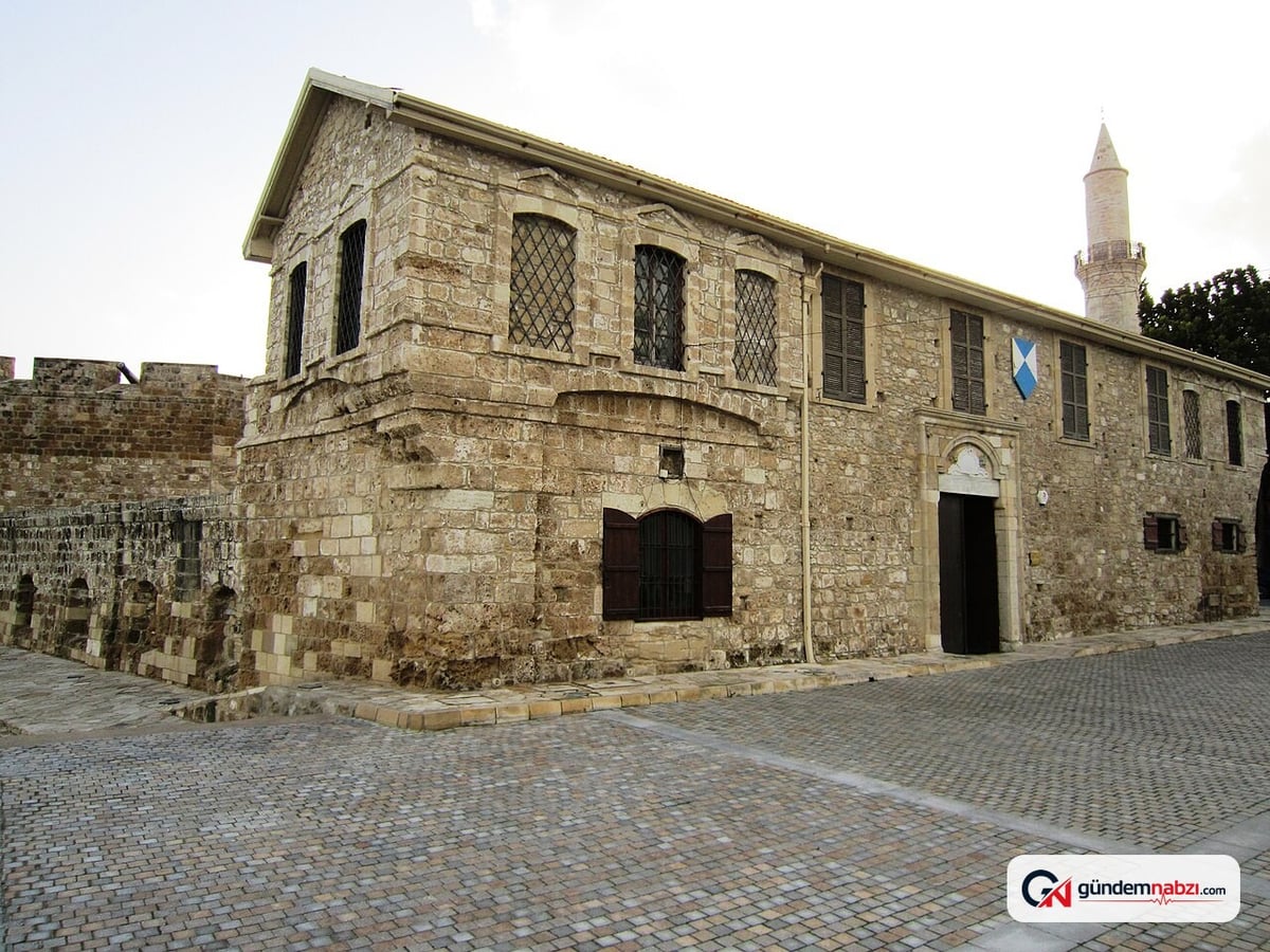 Orta Doğu krizi, Larnaka'daki otel misafirlerini yüzde 15 azalttı