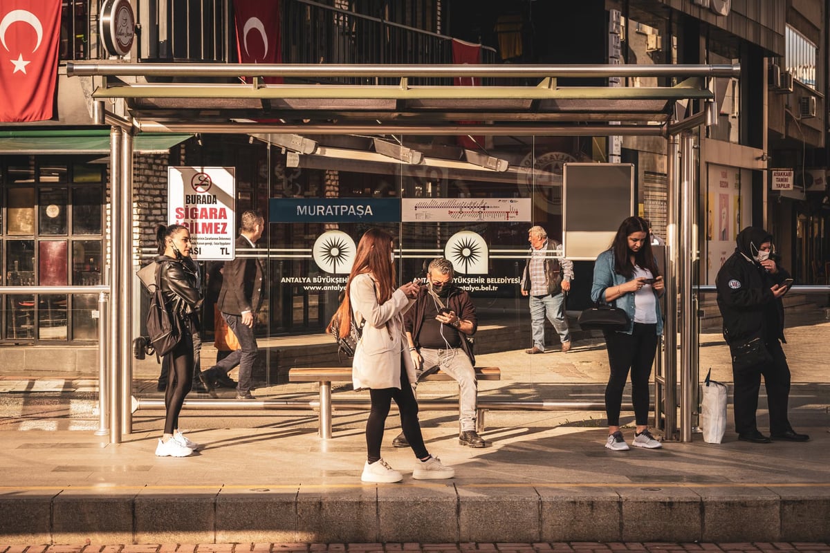 Antalya'da şehit ailesine tepki gösteren şoföre karşı dava açıldı