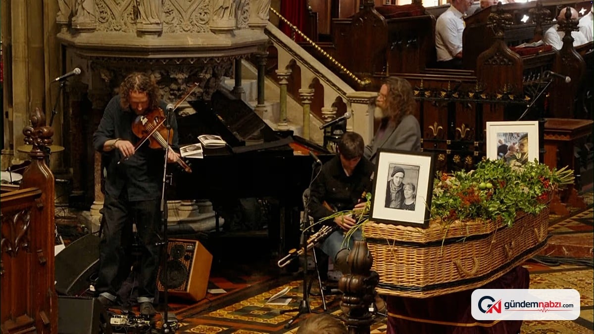 Glen Hansard için Dublin'de cenaze töreni düzenlendi
