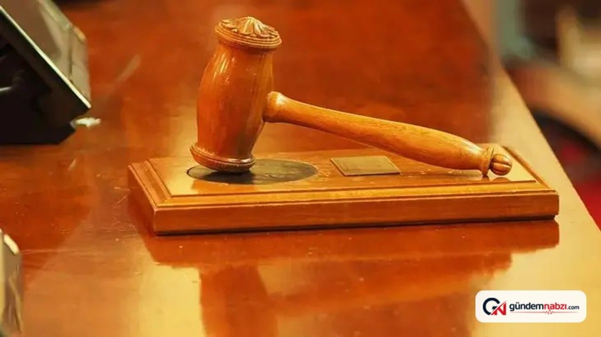 Profesör şantaj iddiasıyla eski sevgilisinden şikayetçi oldu