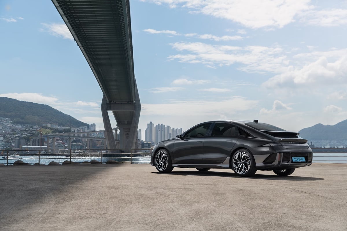 Yenilenen Hyundai Ioniq 6 Türkiye'de satışa sunuldu