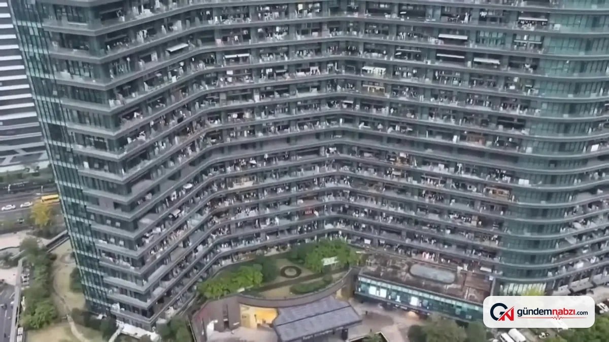 Çin'de 20 bin kişinin yaşadığı Regent International binası dikkat çekiyor