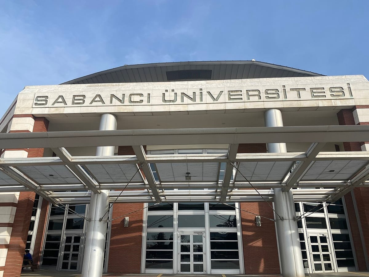 Sabancı üniversitesi'nde nanoteknoloji ve sürdürülebilirlik dersi