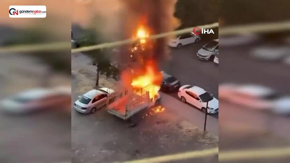 Diyarbakır'da park halindeki kamyonet yandı