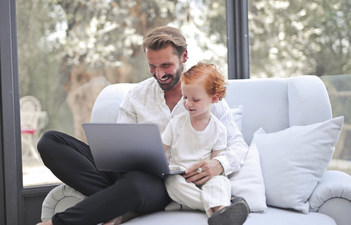 Paternal Authority Faces Crisis Amidst Generation Z Challenges