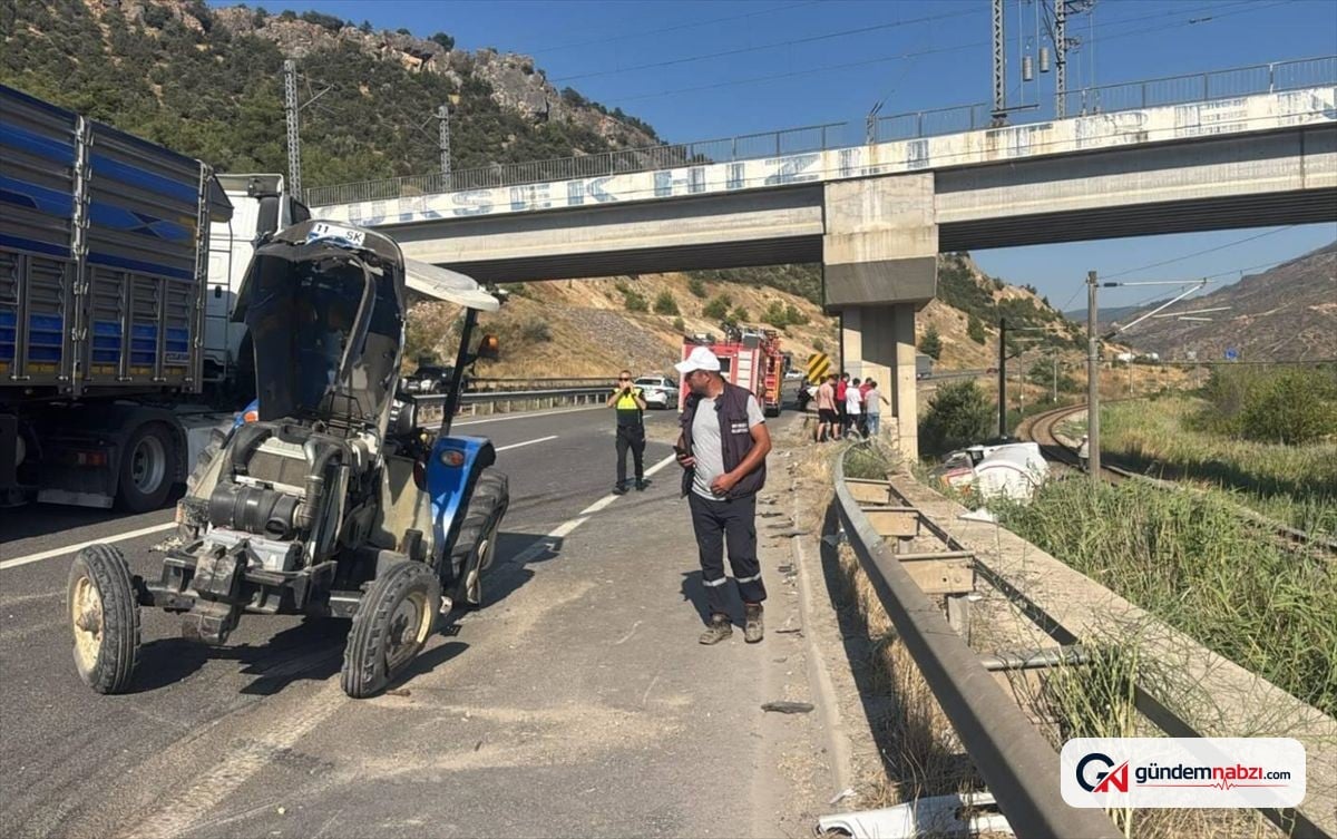 Bilecik'te tır traktöre çarptı: 2 yaralı
