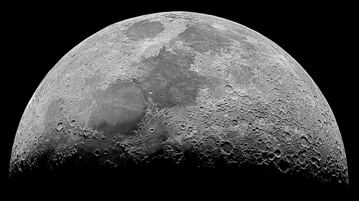 Güney Kore'nin Danuri aracı SpaceX roketinin açtığı krateri görüntüledi