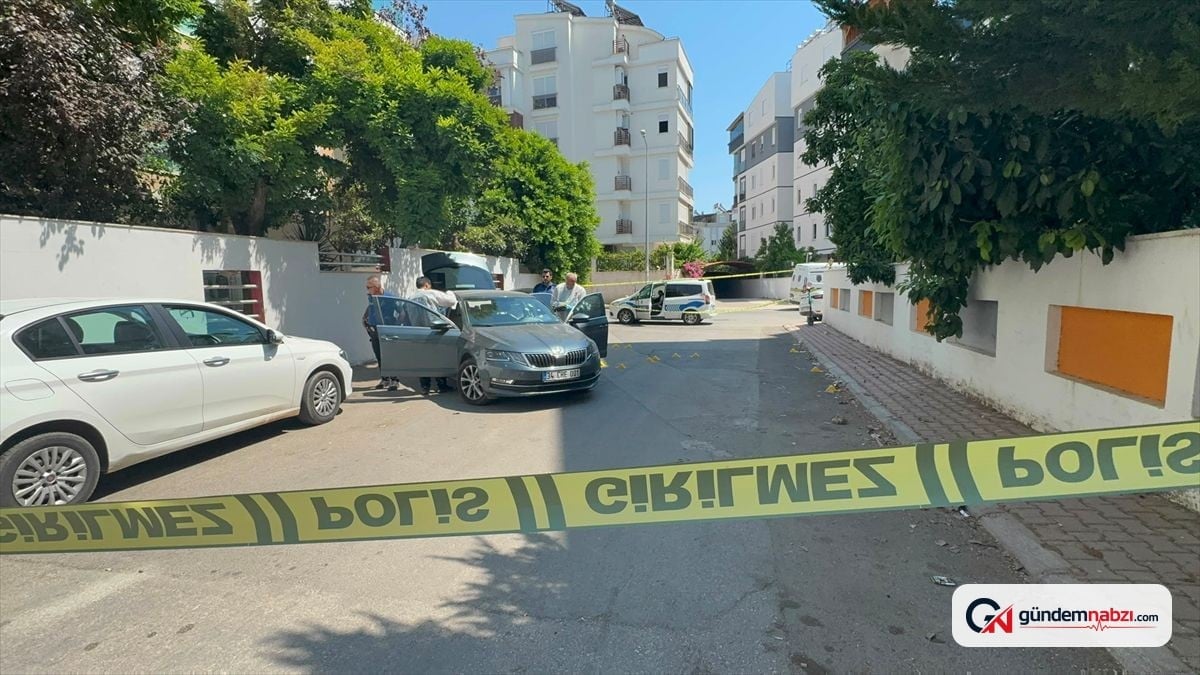 Antalya'da park halindeki araca silahlı saldırı: 1 ölü