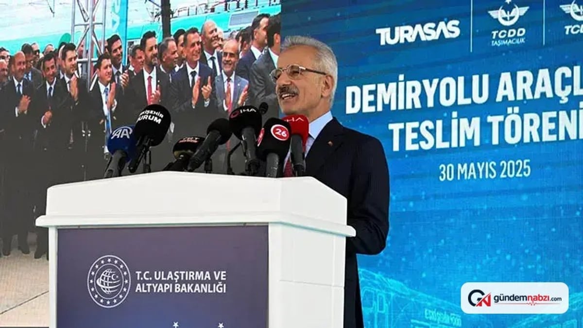 Yerli üretim manevra lokomotifi DE 10000 Tanzanya'ya ihraç edildi
