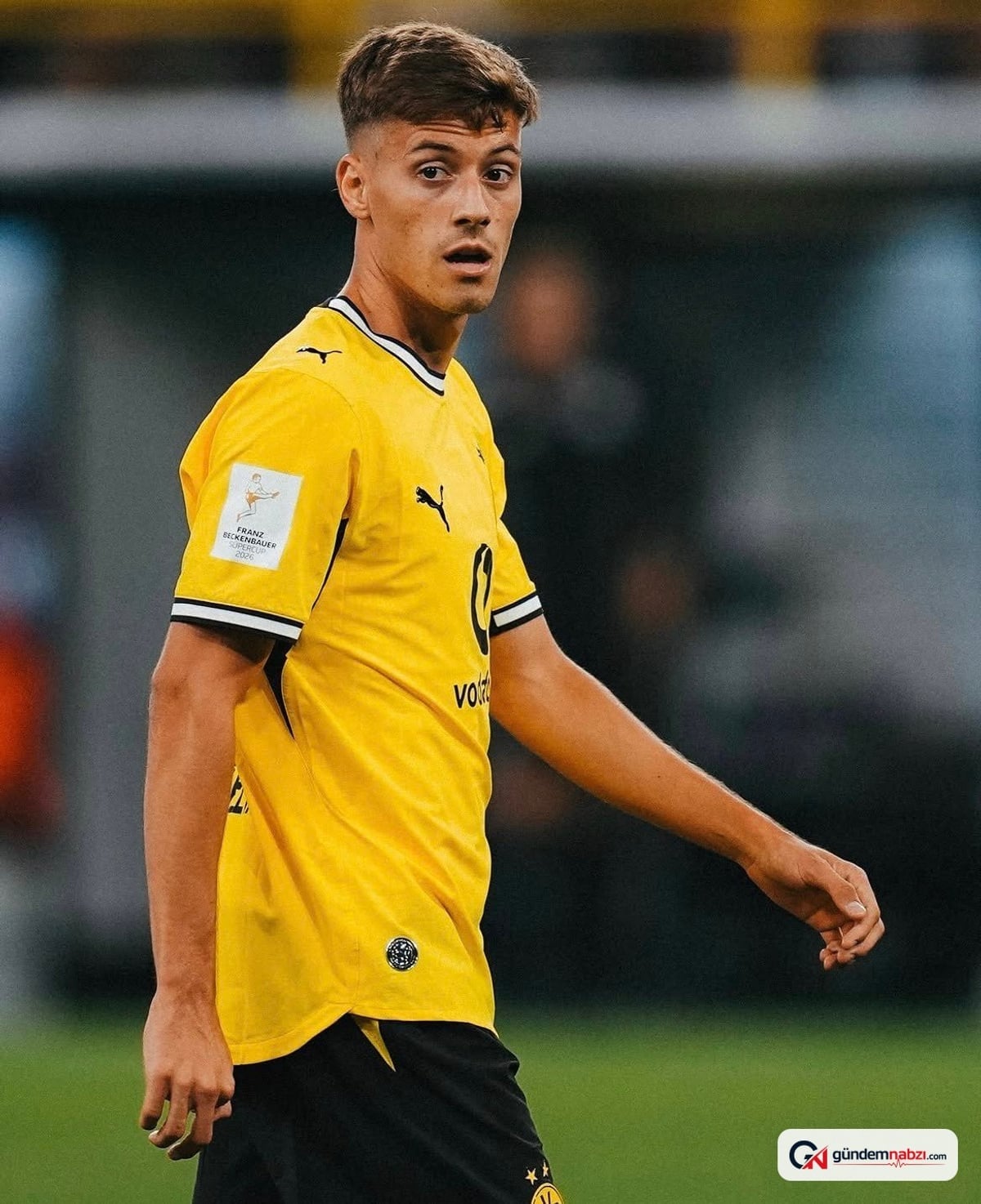 Dortmund'un yeni transferi Konstantelias ilk maçında sakatlandı