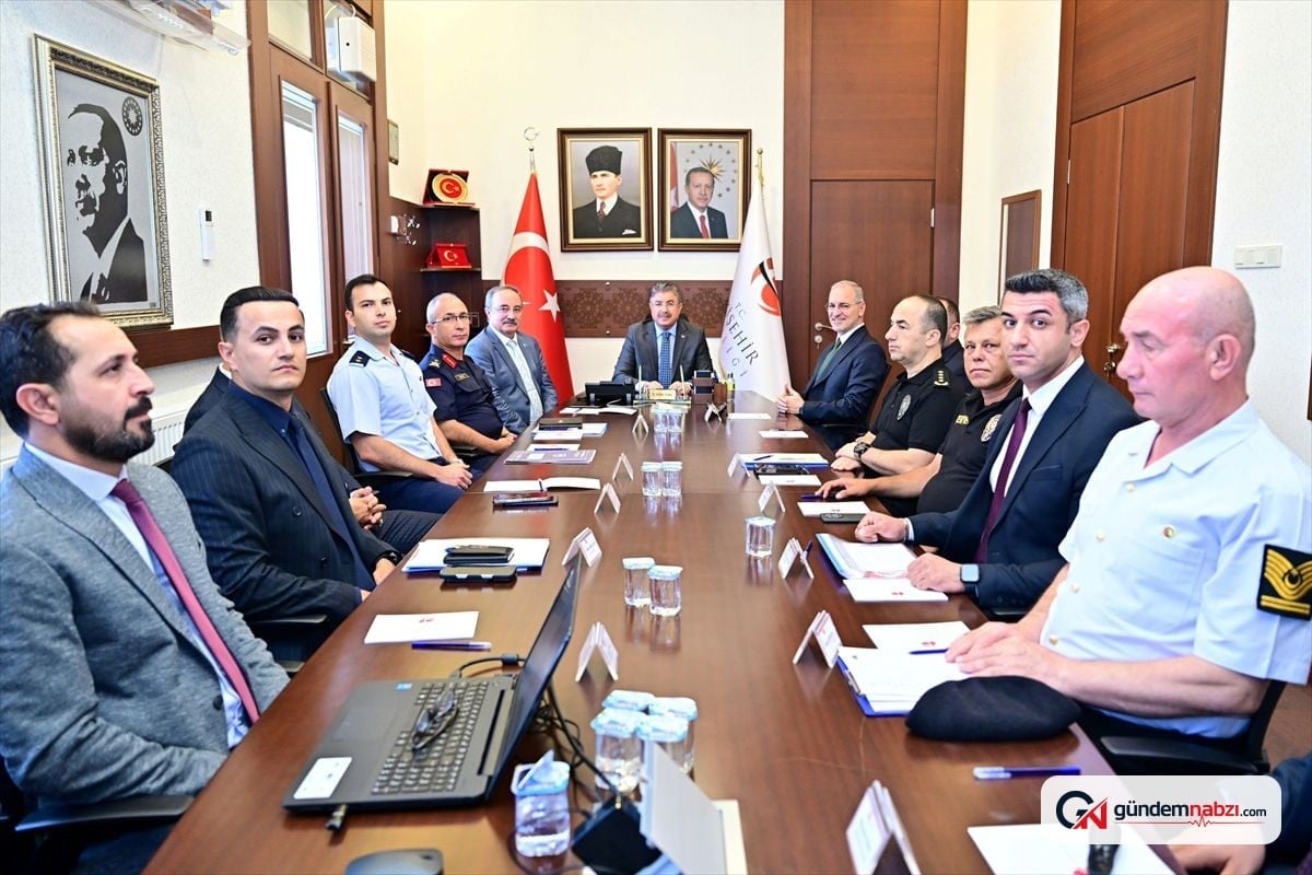 Eskişehir'de güvenlik ve asayiş toplantısı düzenlendi