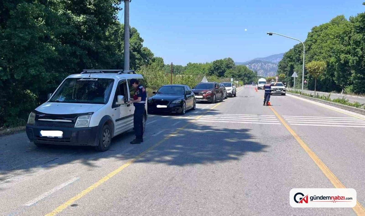 Muğla'da Jandarma denetimlerinde 481 şüpheli yakalandı