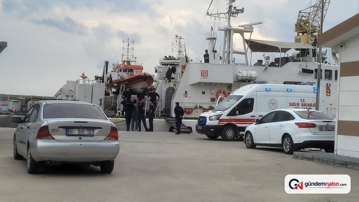 Karadeniz'de su alan gemide batma tehlikesi: 13 mürettebat tahliye edildi