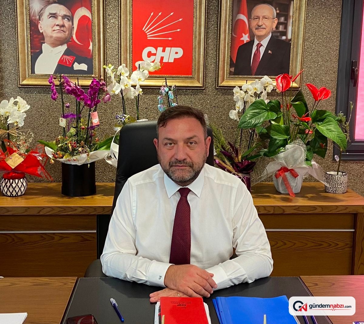 CHP İzmir'de 9 ilçe başkanlığına yeni atama yapıldı